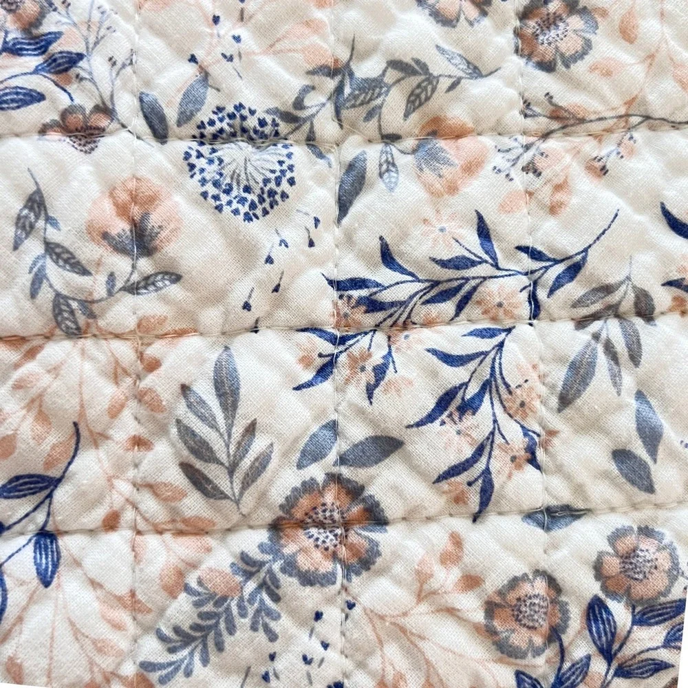 Rachel Ashwell Shabby Chic Reversible Floral‎ Quilt King 85x85 Farmhouse Bedding